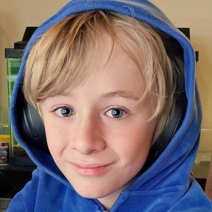 Aias Dalman Age | Biography | Wiki | Family | Net Worth | Image & More [Smart Child Actor]